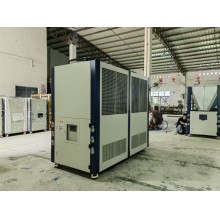 船舶焊接常用冷風(fēng)機(jī)降溫制冷，船艙焊接專用冷風(fēng)機(jī)降溫制冷，船艙焊接常用冷凍機(jī)降溫，船艙焊接采用冷卻機(jī)降溫制冷